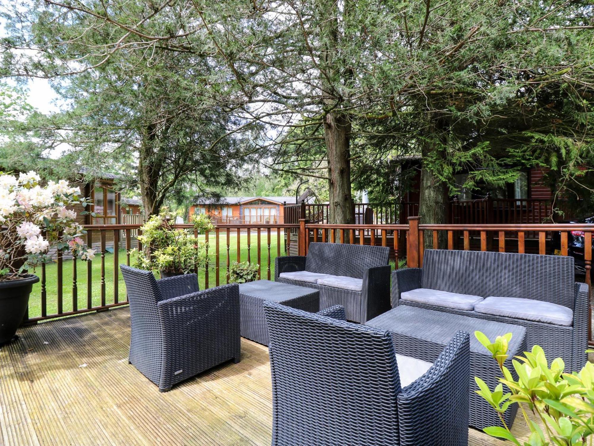 ווינדרמר Footprints Lodge מראה חיצוני תמונה