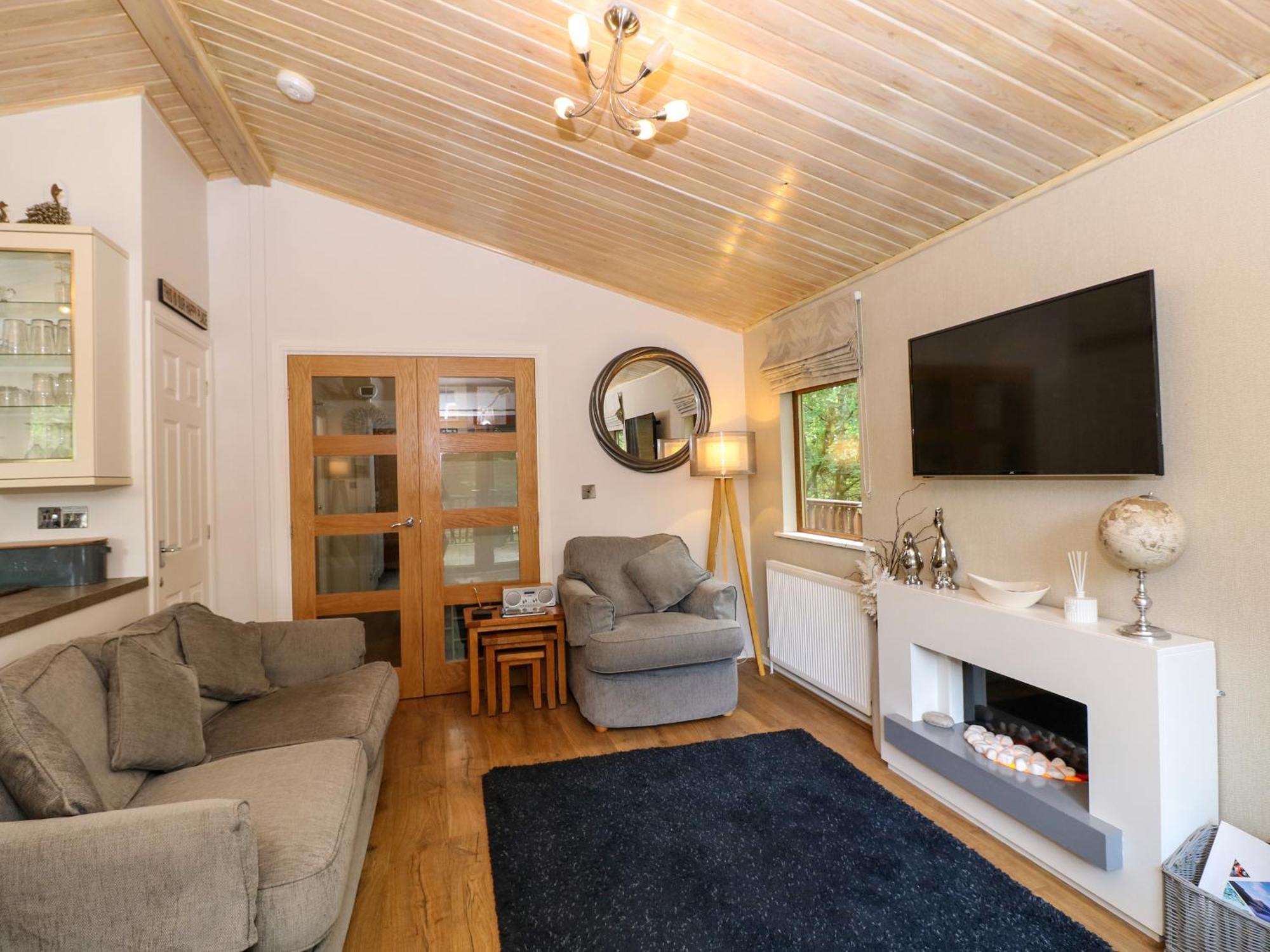 ווינדרמר Footprints Lodge מראה חיצוני תמונה